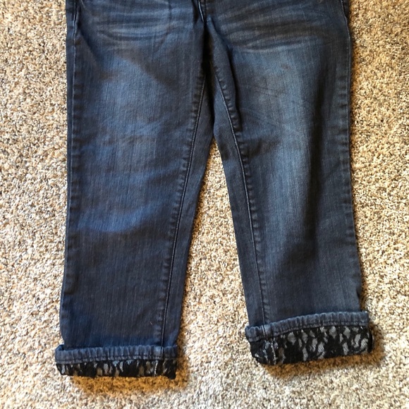 Capris - Picture 2 of 2